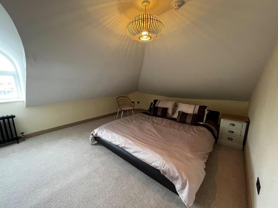 Luxury Penthouse Apartment Lowestoft Bagian luar foto